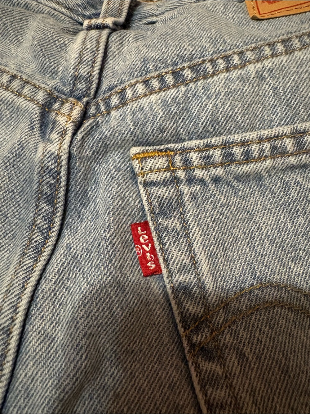 Levi's Light Blue High-Waist Mom Denim Shorts 27 - Picture 5 of 5